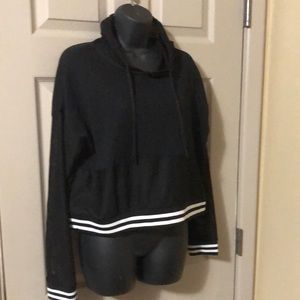 Black hoodie with mesh - Fabletics Demi Lavato